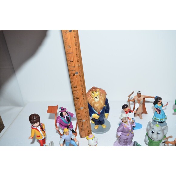 Great Lot Of Disney etc.. Figures Cake toppers toys playset replacements - Picture 11 of 12